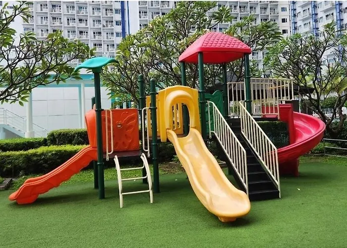 Cozy View 2br In Makati With 60inch Tv * Manila